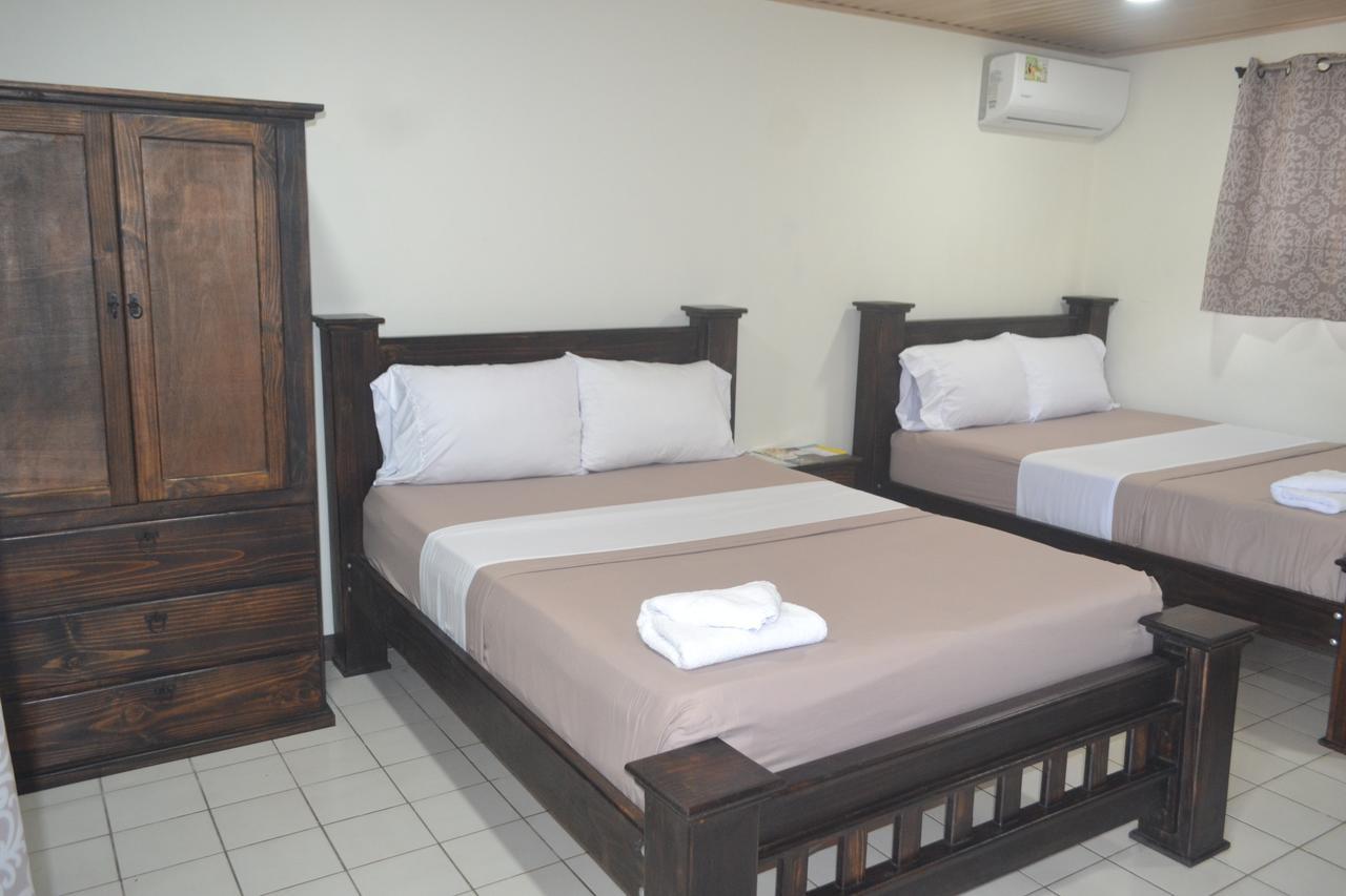 גולפיטו Hotel Don Fito מראה חיצוני תמונה