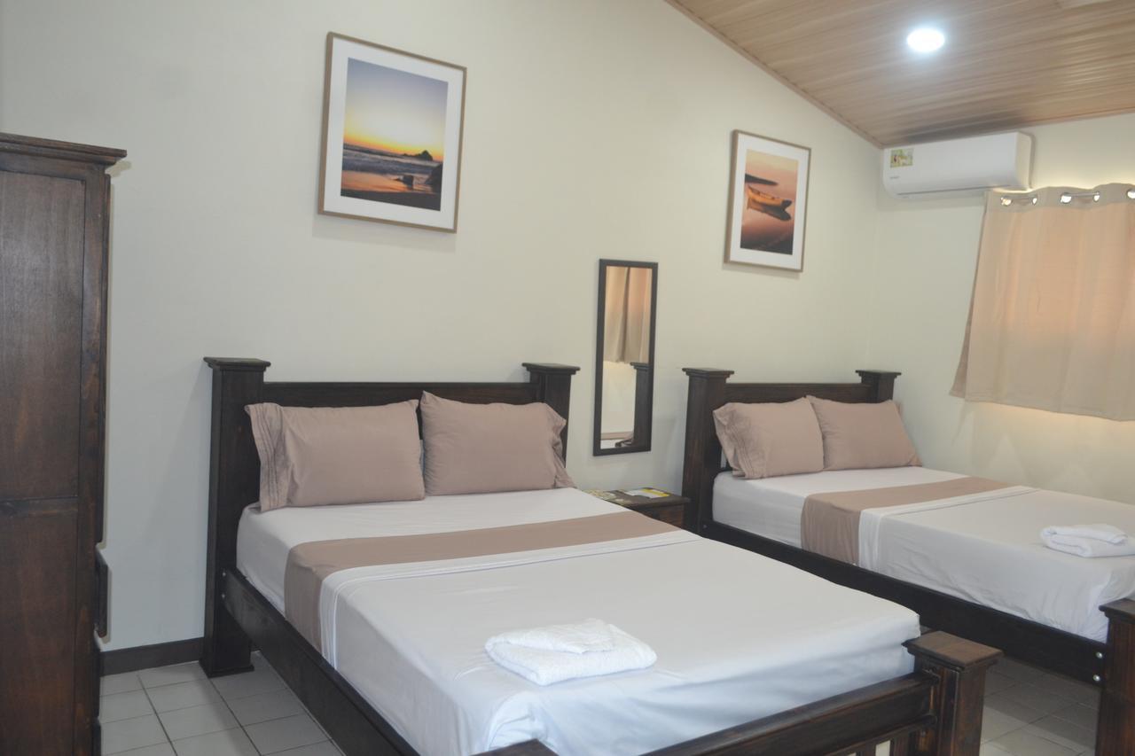 גולפיטו Hotel Don Fito מראה חיצוני תמונה